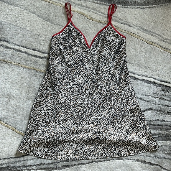 Vintage Morgan Taylor Intimates Slip Silky Nightie Sz Medium - Picture 1 of 5